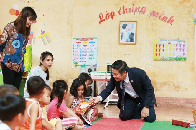 Hỗ trợ giáo dục là ưu tiên hàng đầu trong các hoạt động xã hội của Chubb Life Việt Nam.