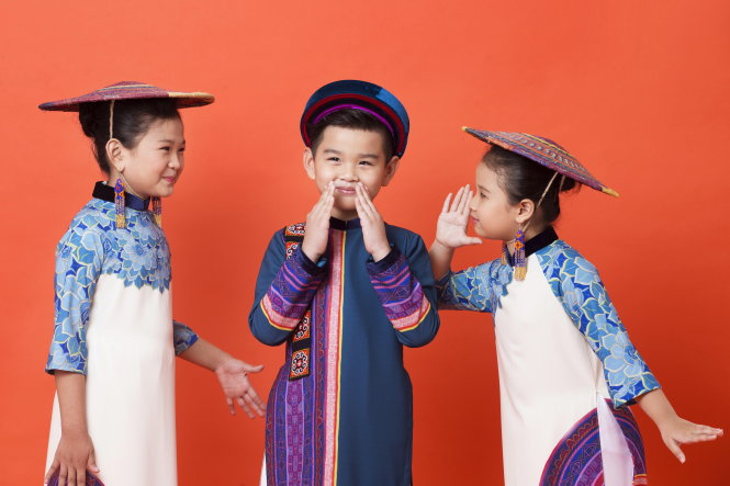 Sắc màu của đất của NTK Thuận Việt sẽ là một trong tám bộ sưu tập trẻ em được trình diễn trong chương trình - Ảnh: Đại Ngô