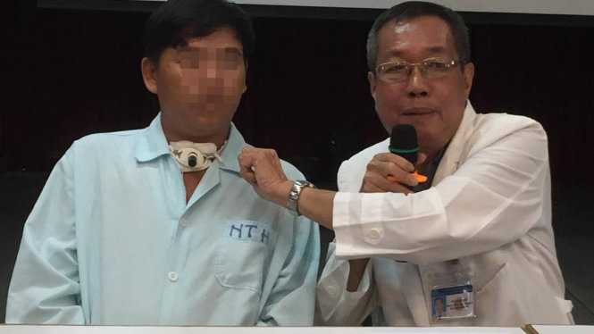 ThS.BS Võ Quang Phúc, phó giám đốc Bệnh viện Tai Mũi Họng, cho biết hiện bệnh nhân đã hồi phục - Ảnh: Thuỳ Dương