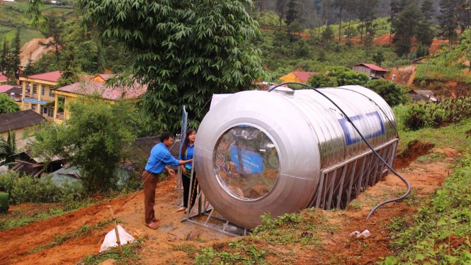 Bồn chứa nước tại điểm Trường THCS Lê Văn Tám với dung tích chứa 20m3 -
 Ảnh: Hà Thanh