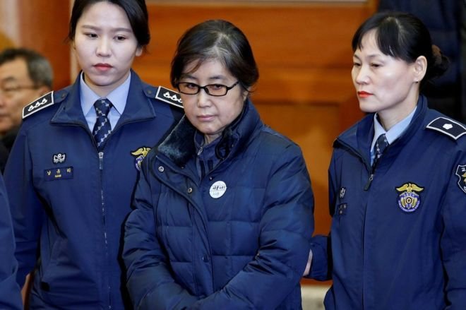 Bà Choi Soon-sil - Ảnh: Reuters