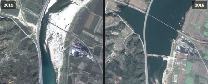 Đập thủy điện trên sông Chongchon, phía tây Triều Tiên. Khoảng 60% sản lượng điện của Triều Tiên đến từ thủy điện. Tuy nhiên, nguồn năng lượng này rất dễ bị ảnh hưởng nếu thiếu nước. Năm 2015, Triều Tiên đã trải qua đợt hạn hán được đánh giá là tồi tệ nhất trong lịch sử nước này trong vòng 1 thế kỷ - Ảnh: Google Earth
