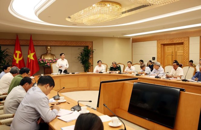 Phó thủ tướng Vương Đình Huệ khẳng định các phương án xử lý 12 dự án yếu kém, thua lỗ ngành công thương vẫn đang được bàn thảo - ẢNH: Thành Chung