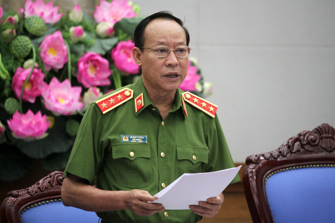 Thượng tướng Lê Quý Vương báo cáo công tác phòng chống tội phạm tại hội nghị - Ảnh: PHƯƠNG CHINH