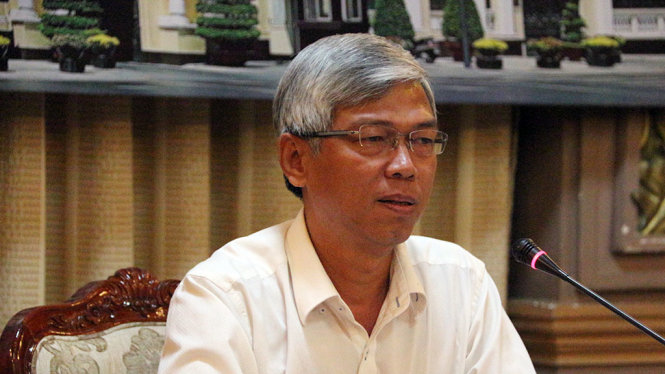Chánh văn phòng UBND TP Võ Văn Hoan phát biểu tại buổi làm việc - Ảnh: MAI HƯƠNG