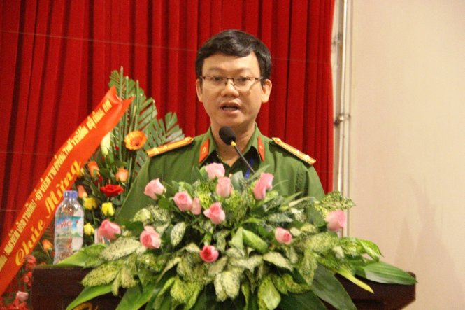 Thượng tá Vũ Duy Hà, trưởng phòng PC46 Công an TP HCM phát biểu tại lễ ký kết giữa Tổng cục Cảnh sát và BHXH Việt Nam diễn ra ở TP Huế sáng 4-8 -
 Ảnh: NHẬT LINH
