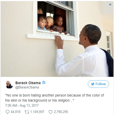 Cựu tổng thống Barack Obama đăng tải hình ảnh chống phân biệt sắc tộc - Ảnh: TWITTER