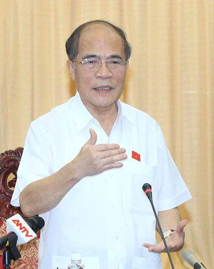  Chủ tịch Quốc hội Nguyễn Sinh Hùng: 