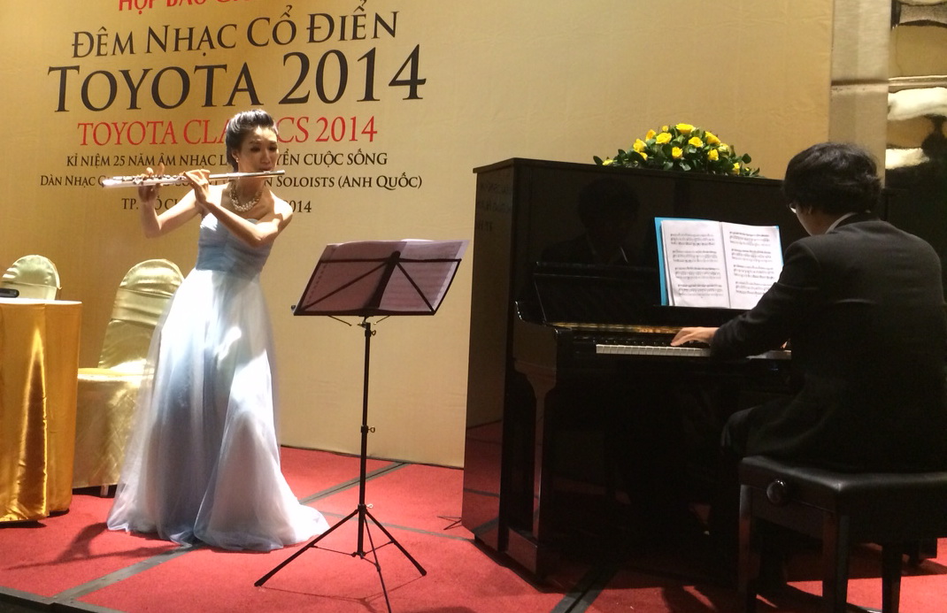 Nguyễn Ly Hương, nghệ sĩ flute Việt Nam được chọn vào Đêm nhạc cổ điển Toyota 2014 - Ảnh: Q.N.