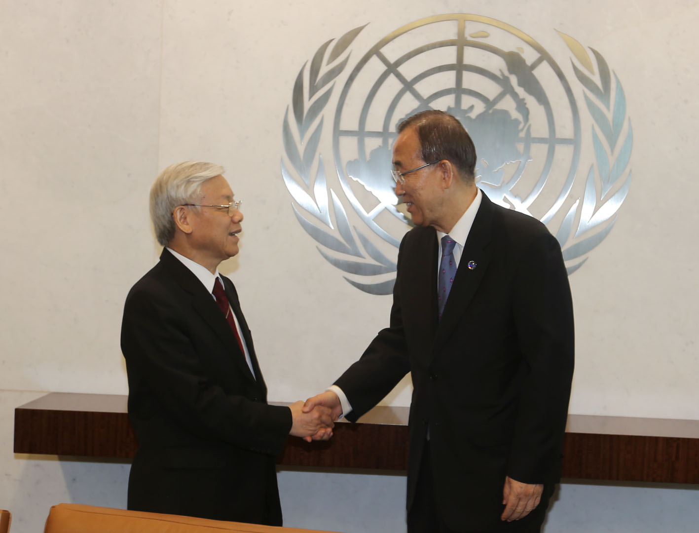 Tổng Thư ký LHQ Ban Ki Moon đón Tổng Bí thư Nguyễn Phú Trọng tại trụ sở LHQ Ảnh: TTXVN