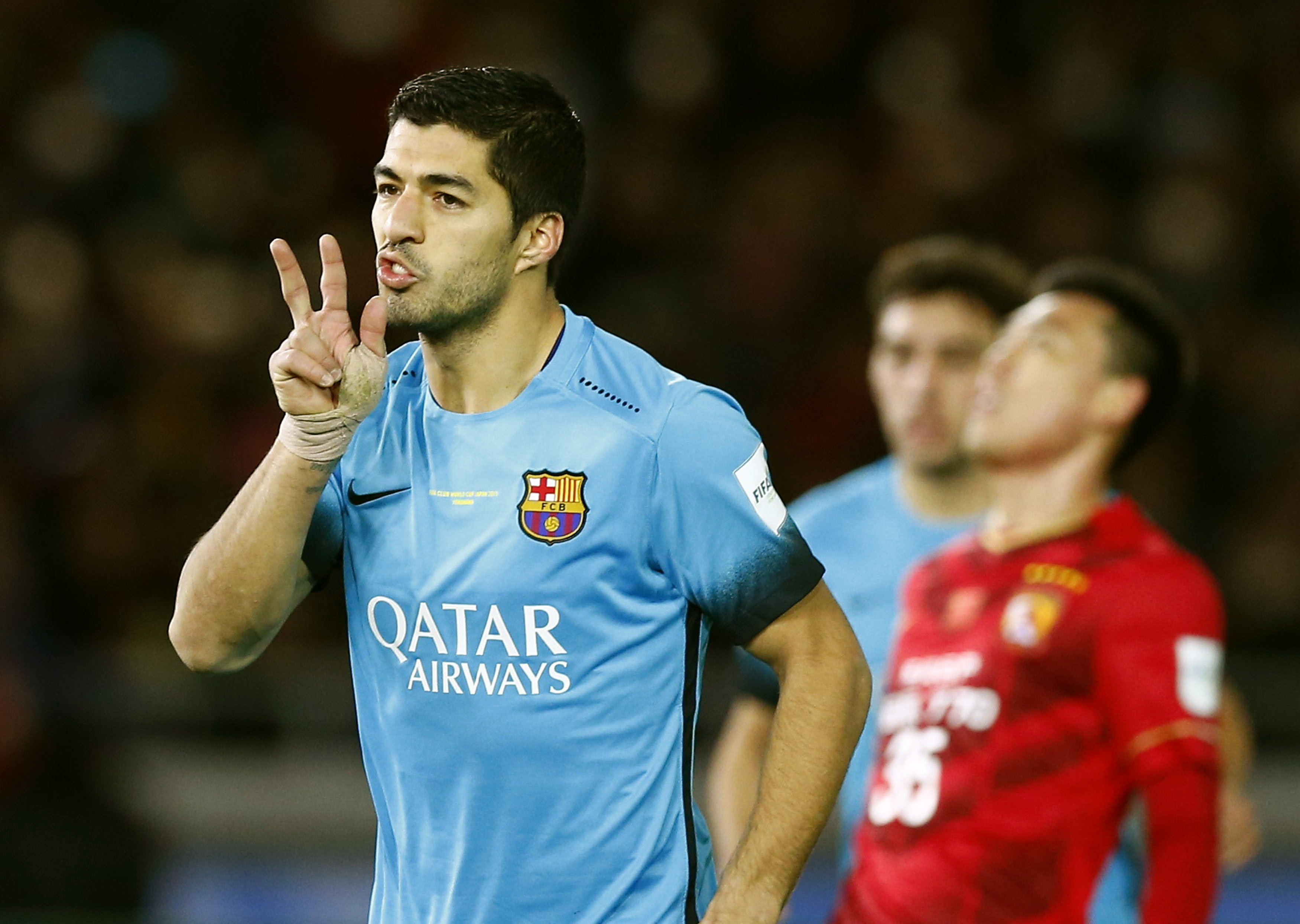 Khó ai cản nổi Suarez vào lúc này - Ảnh: Reuters