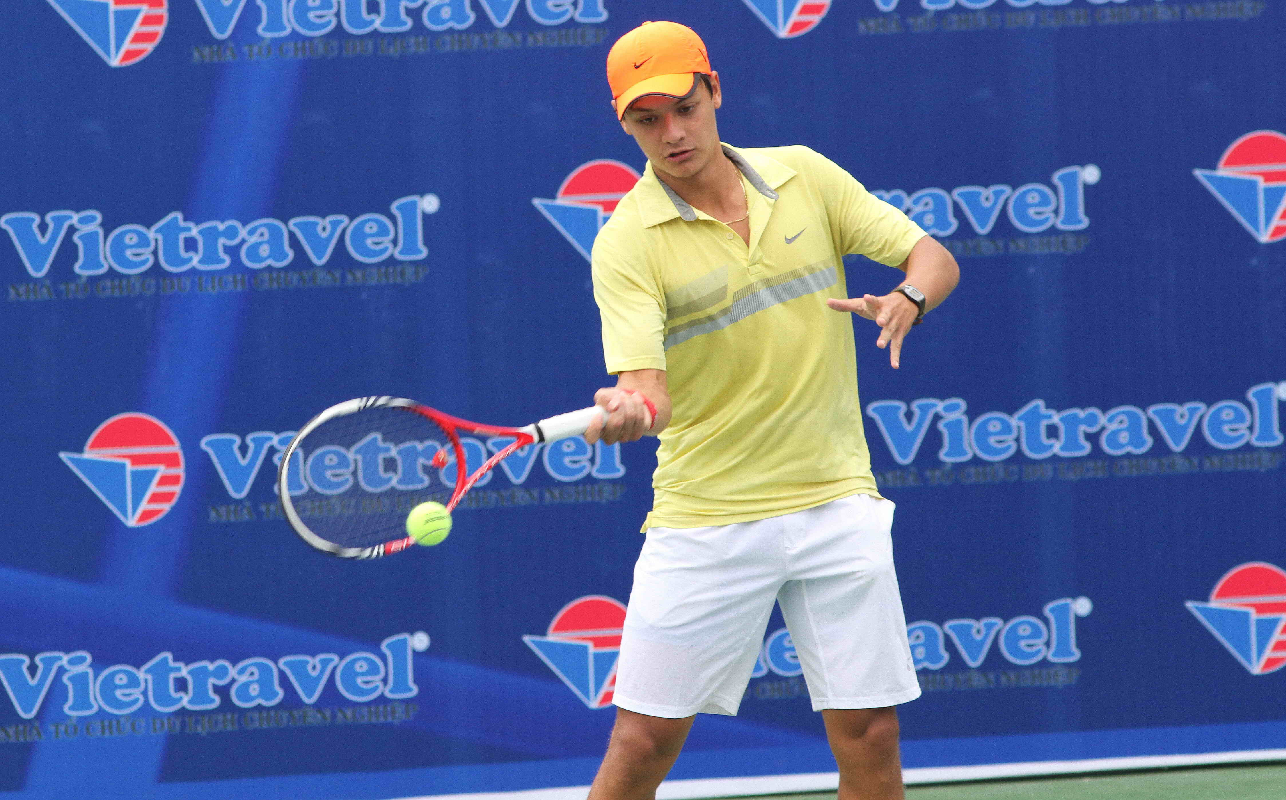 Artem Vũ đã có mặt trong top 8 Giải các cây vợt xuất sắc 2015 - Ảnh: T.P.