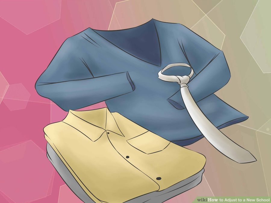Chuẩn bị quần áo đồng phục sẵn từ ngày hôm trước - Ảnh: WikiHow