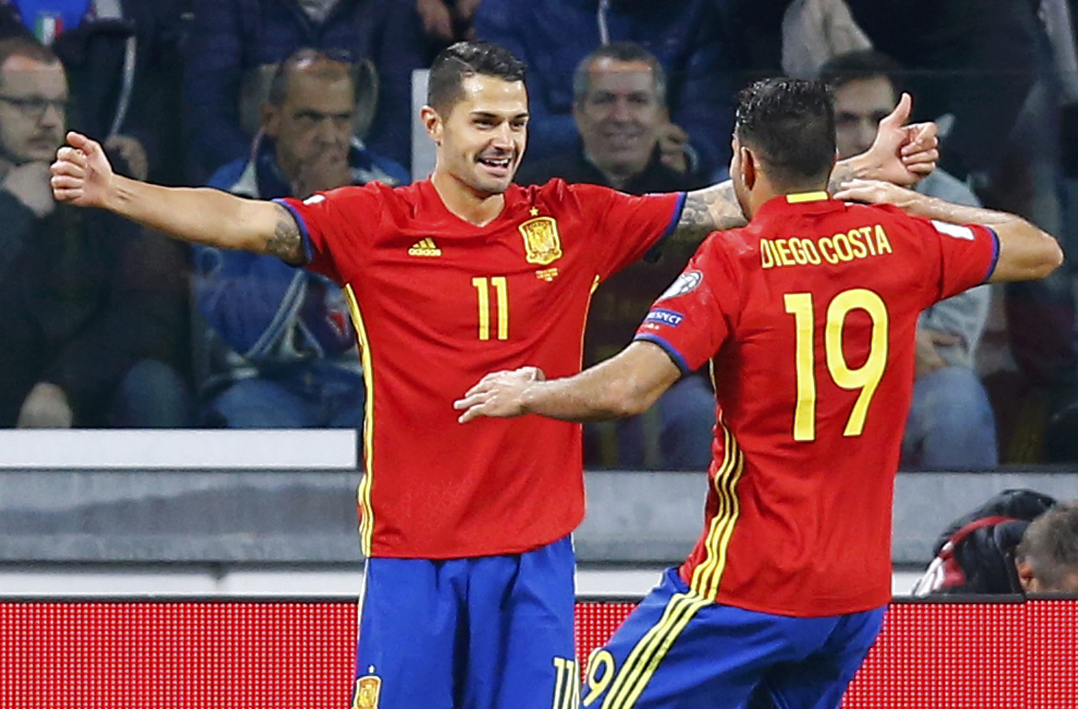 Các cầu thủ Tây Ban Nha cần phải nỗ lực hơn trước Albania. Ảnh: REUTERS
