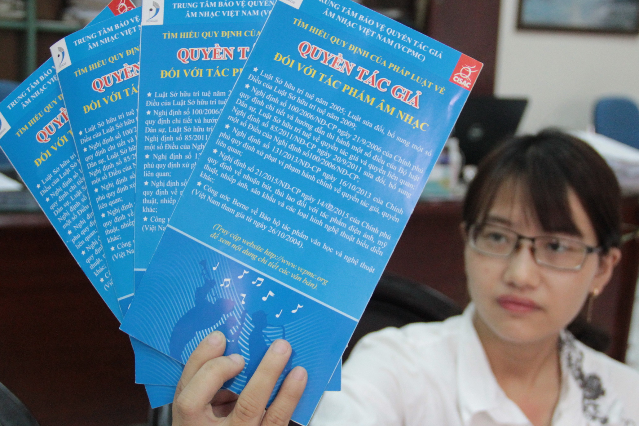 Hàng trăm khách sạn ở Đà Nẵng nhận được công văn yêu cầu nộp tiền tác quyền âm nhạc - Ảnh: Trường Trung