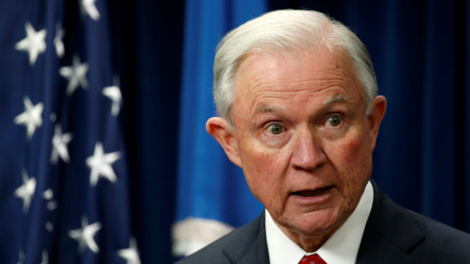 Bộ trưởng Tư pháp Mỹ Jeff Sessions - Ảnh: Reuters