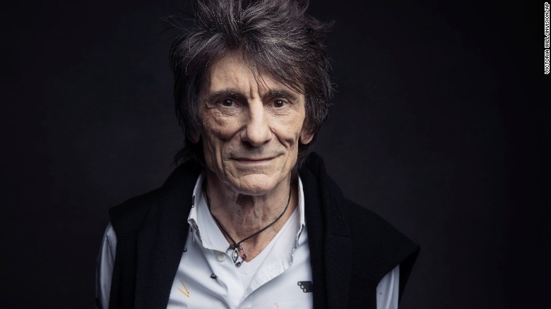 Ronnie Wood, tay guitar của ban nhạc Rolling Stones - Ảnh: AP