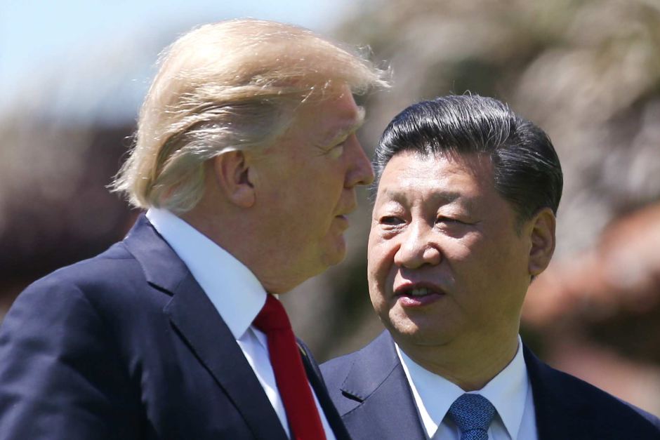 Tổng thống Mỹ Donald Trump (trái) và Chủ tịch Trung Quốc Tập Cận Bình - Ảnh: Reuters
