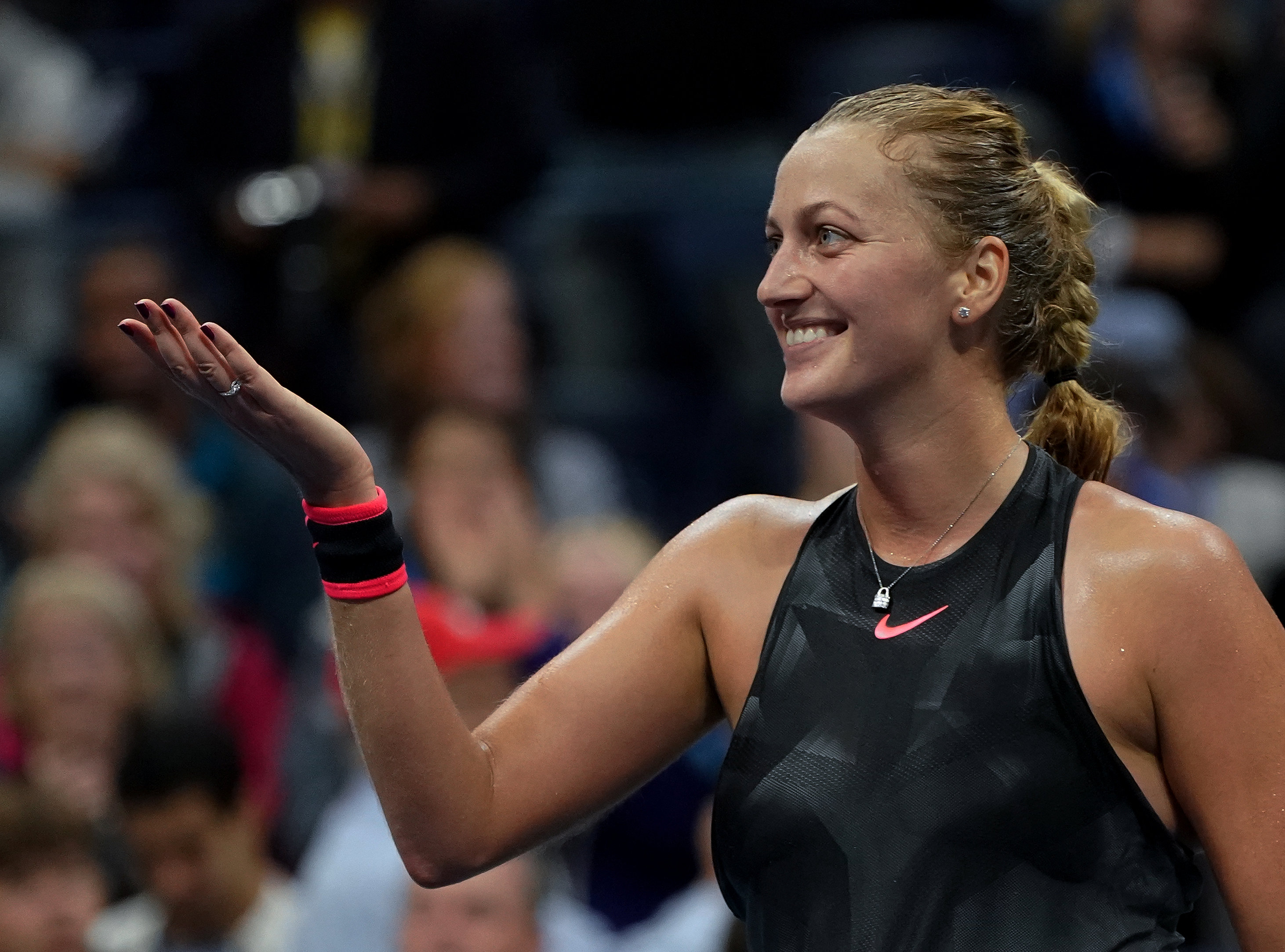 Niềm vui của Kvitova sau khi giành quyền lọt vào tứ kết US Open lần đầu tiên kể từ năm 2015. Ảnh: REUTERS
