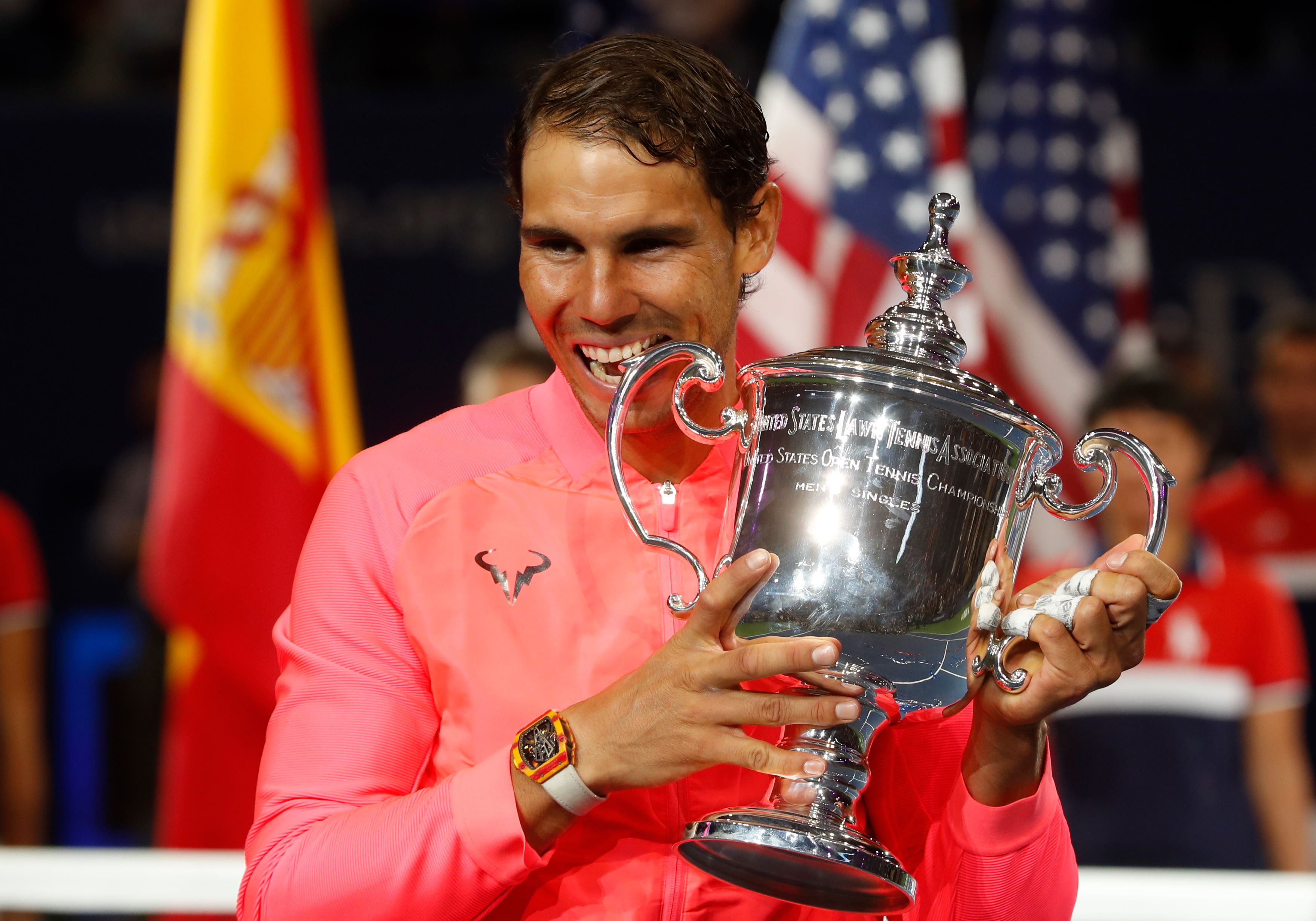 Nadal lần thứ 16 đoạt chức vô địch Grand Slam. Ảnh: REUTERS