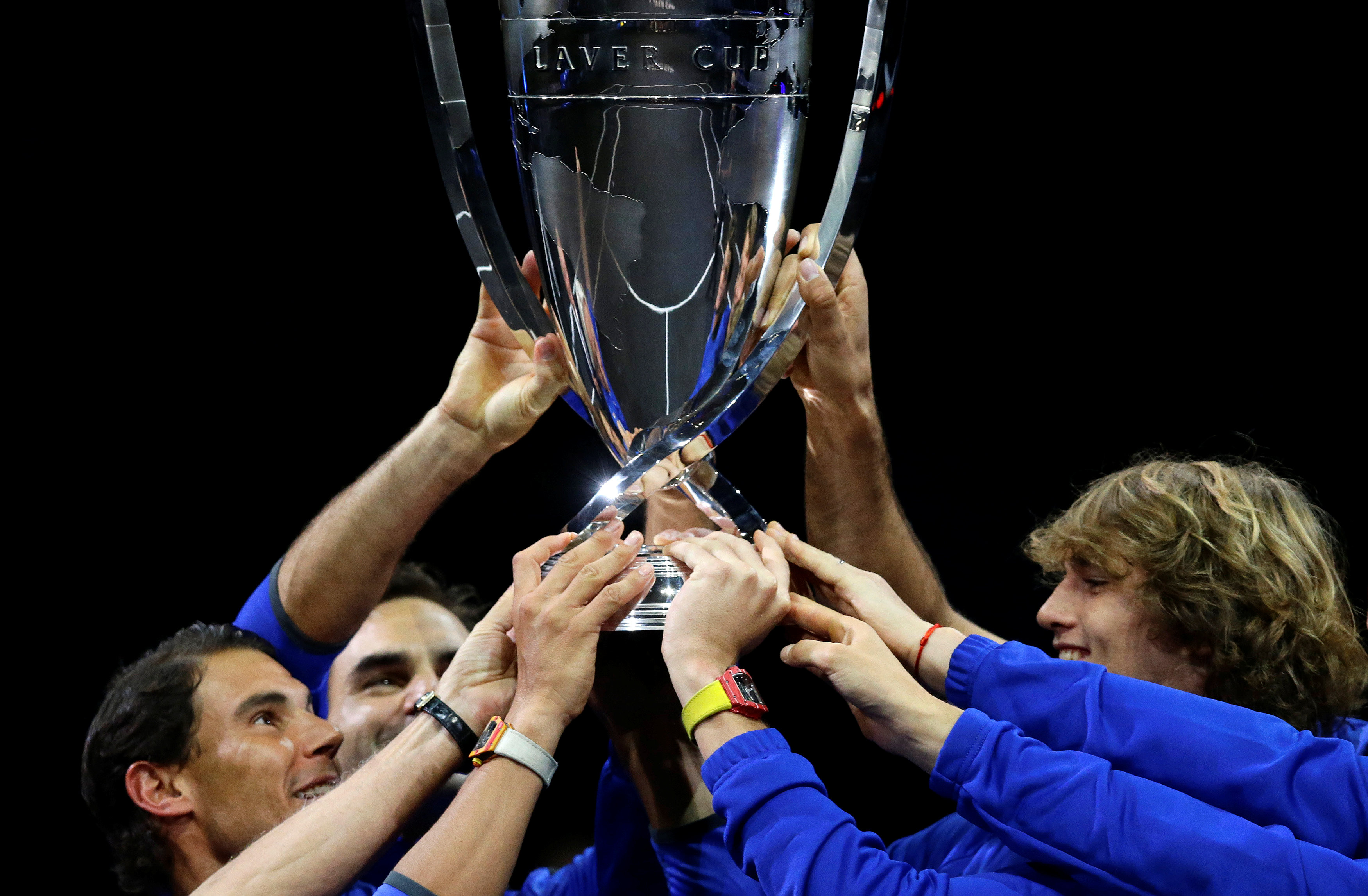 Đội châu Âu nâng cao chức vô địch Laver Cup 2017. Ảnh: REUTERS