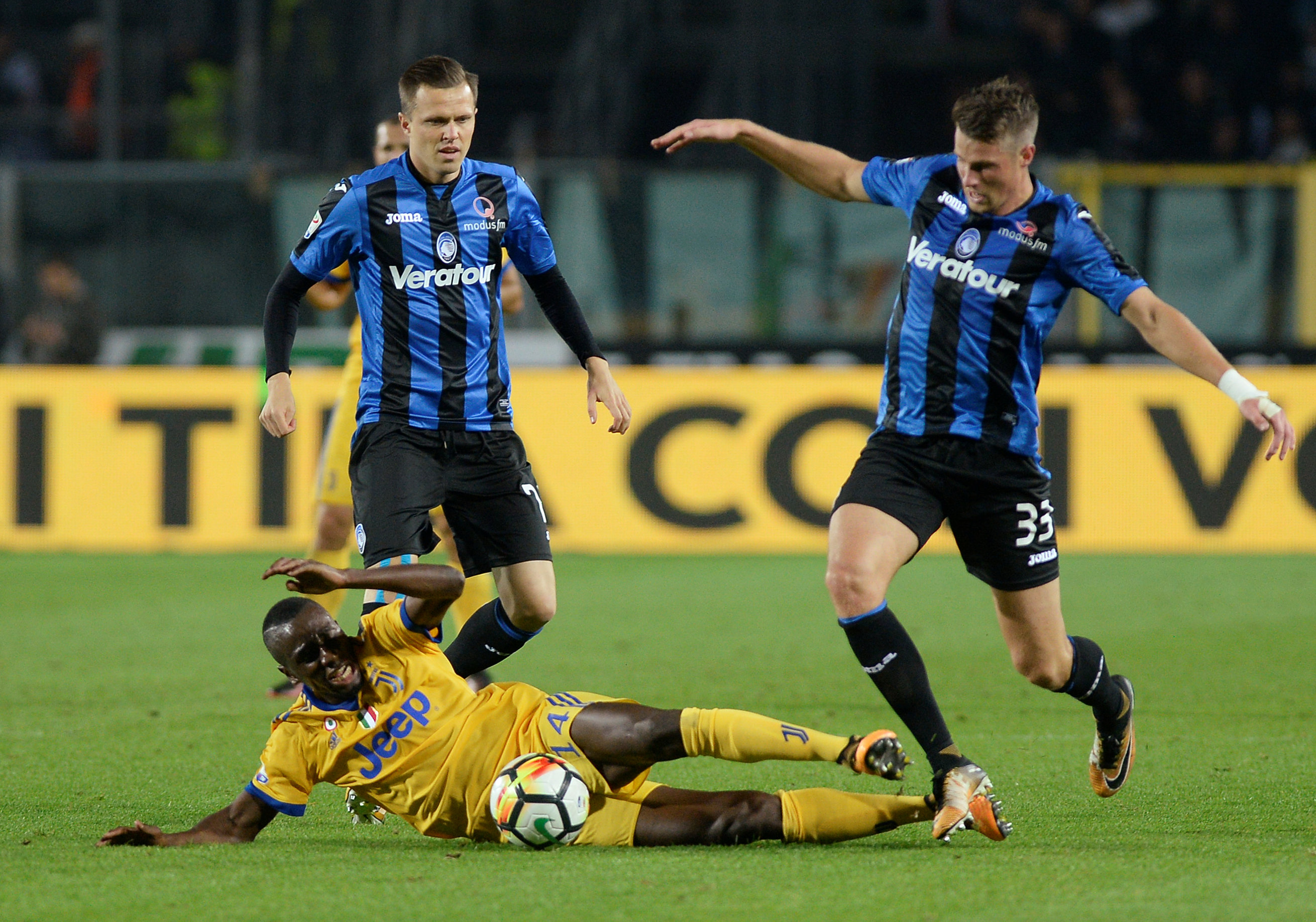 Các cầu thủ Atalanta có trận đấu cực kỳ kiên cường trước Juventus. Ảnh: REUTERS