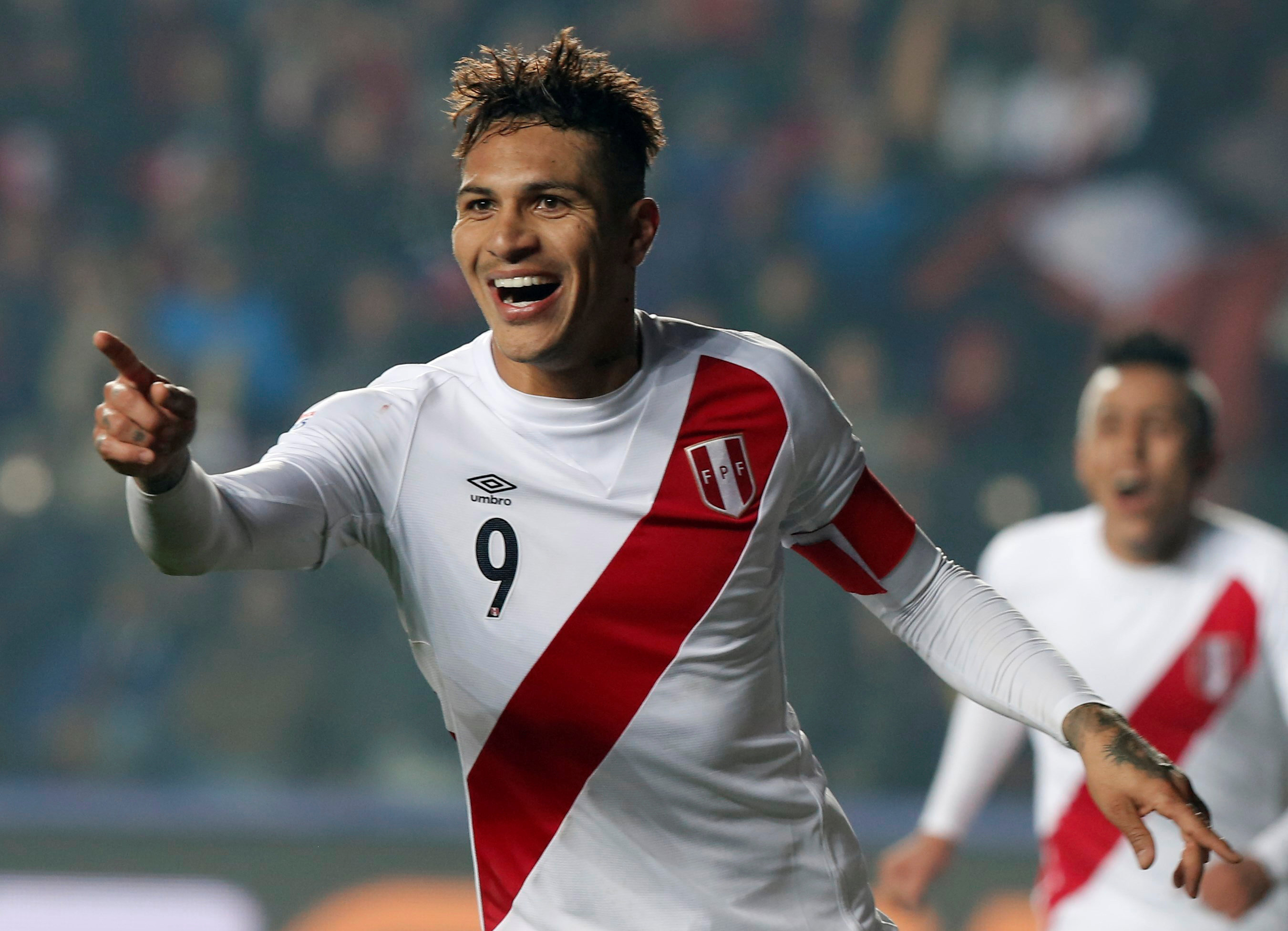 Guerrero được FIFA giảm án treo giò xuống còn 6 tháng. Ảnh: REUTERS