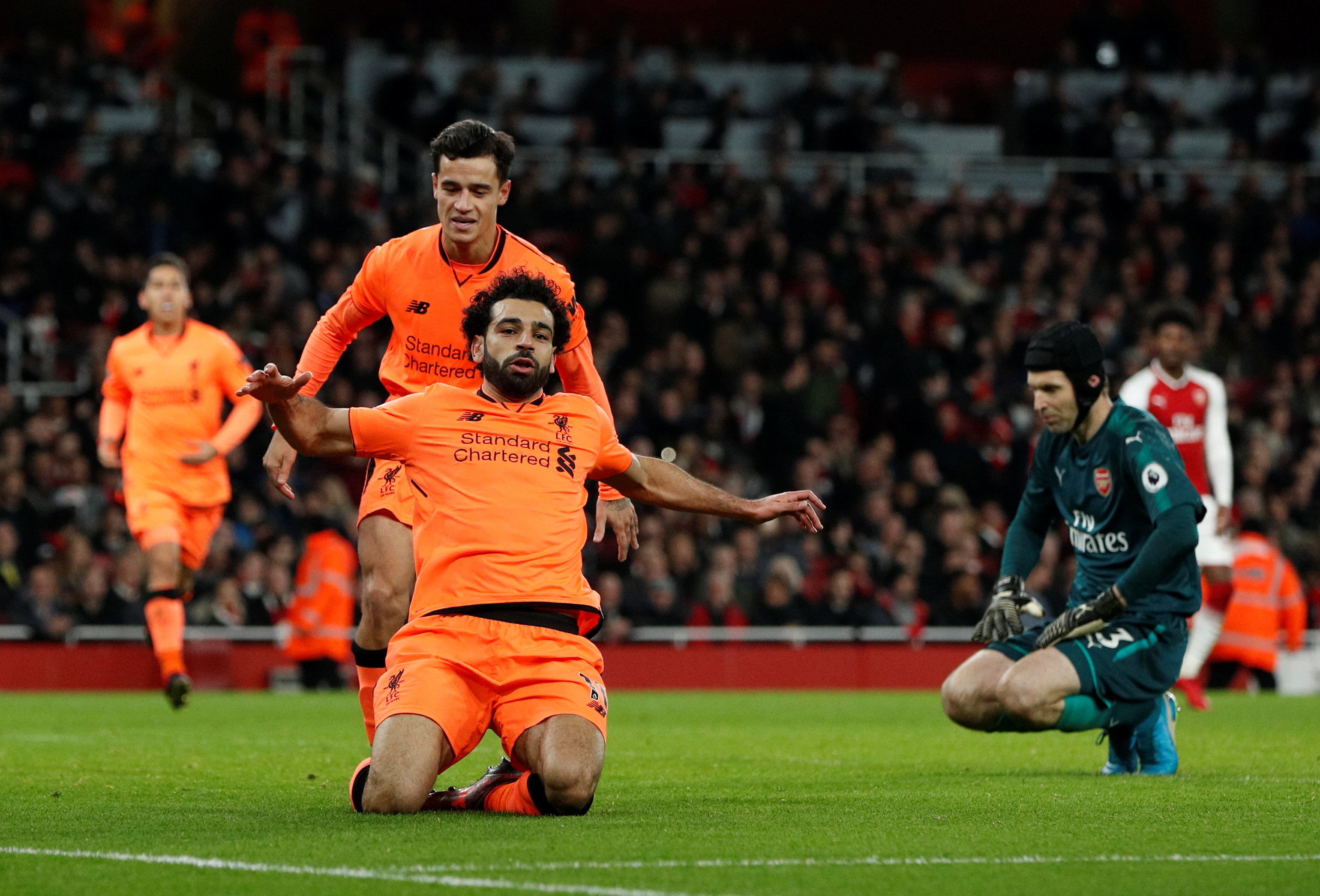 Niềm vui của Salah sau khi nâng tỉ số lên 2-0 cho Liverpool. Ảnh: REUTERS