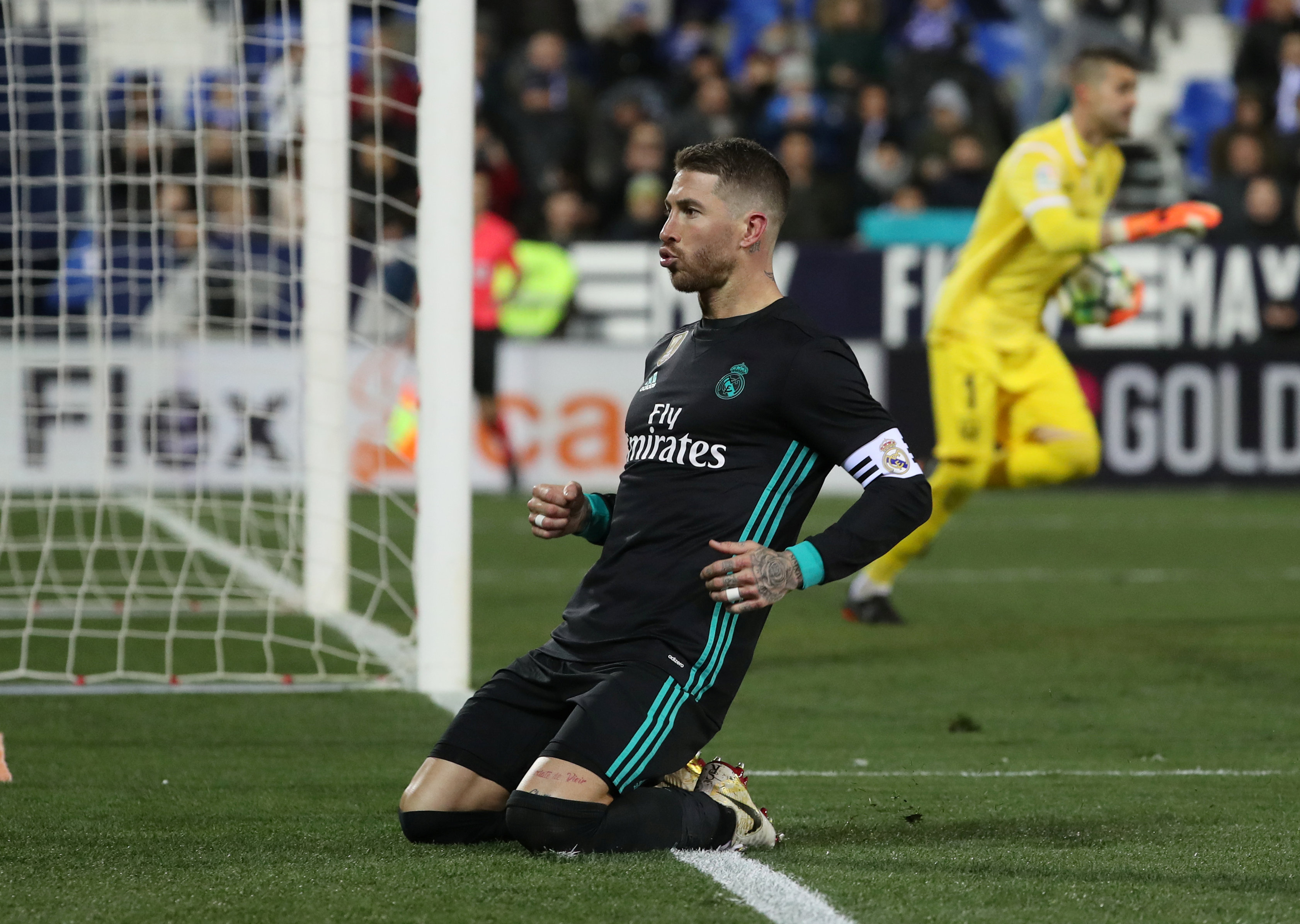 Ramos ăn mừng bàn ấn định tỉ số 3-1 cho R.M. Ảnh: REUTERS