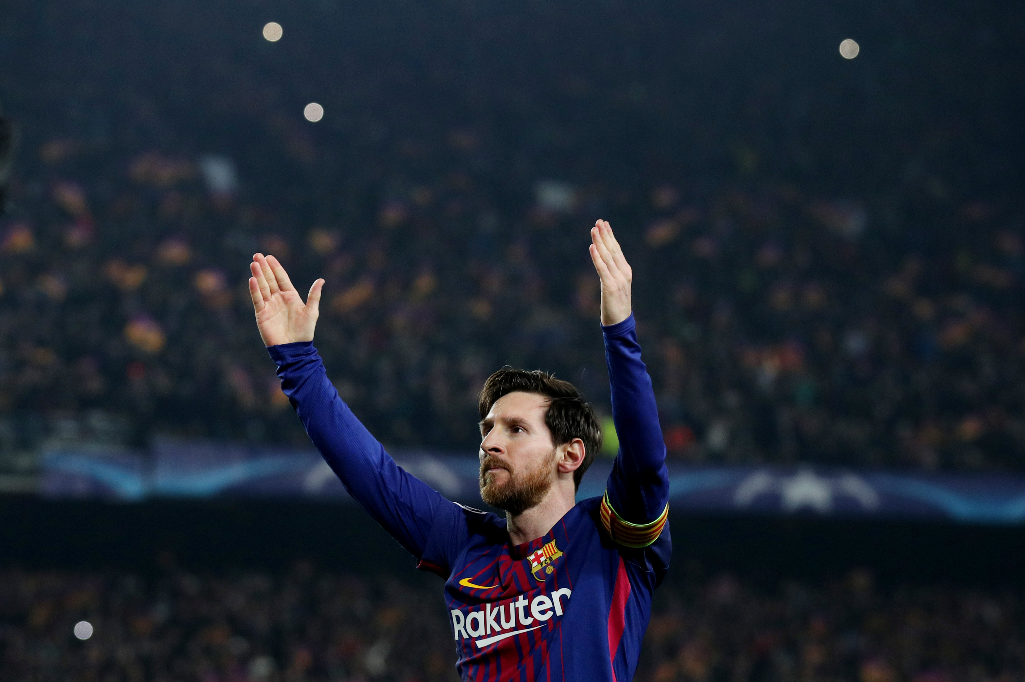 Messi ăn mừng bàn thắng vào lưới Chelsea. Ảnh: REUTERS