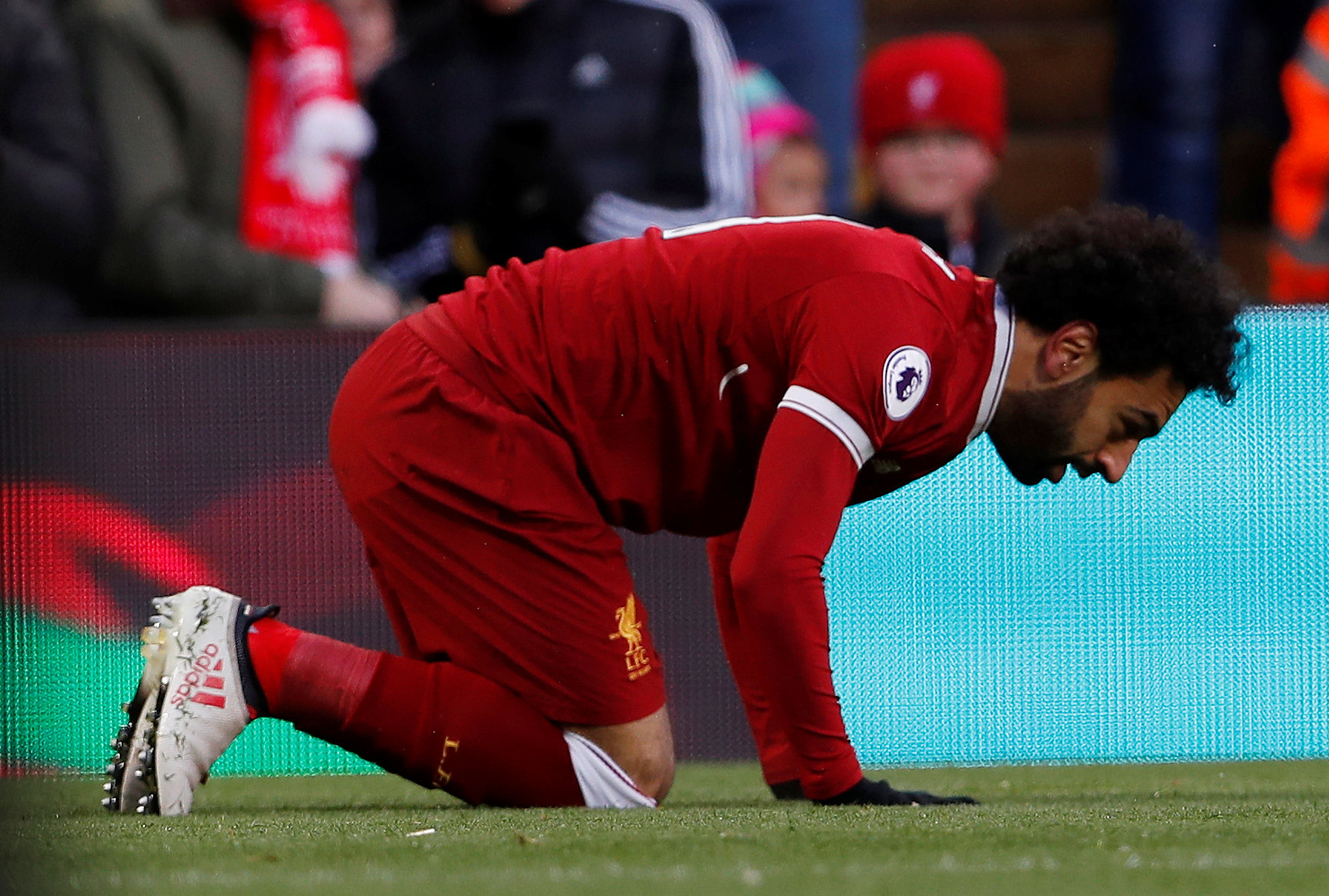 Salah ăn mừng bàn mở tỉ số cho Liverpool. Ảnh: REUTERS