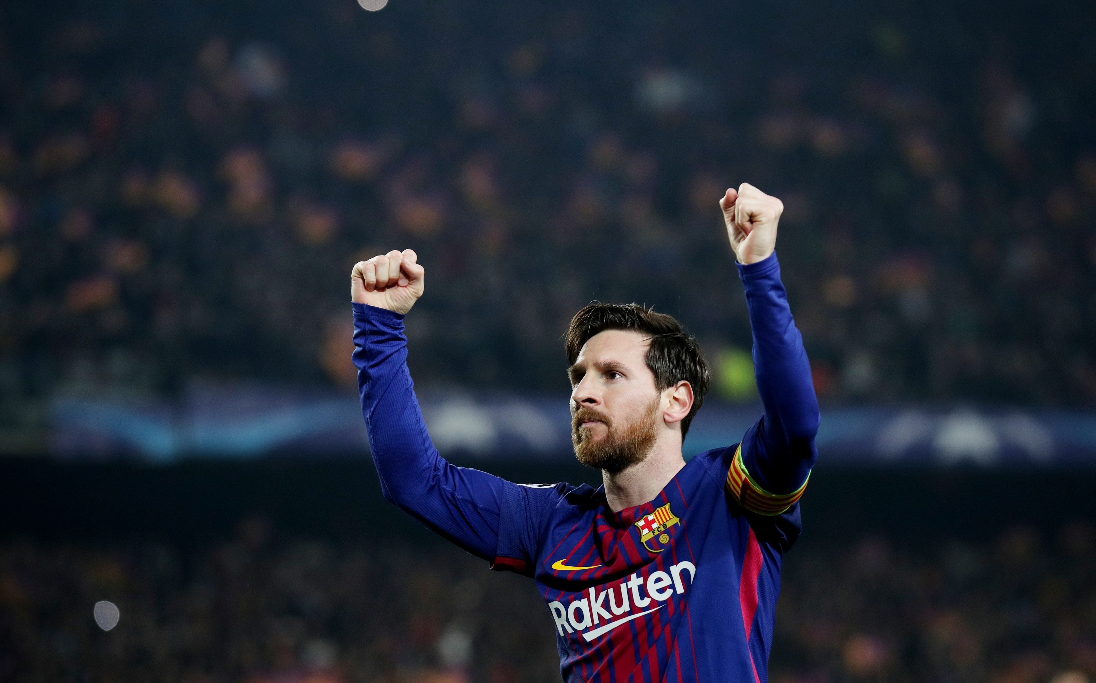 Cùng so sánh cả hai cầu thủ vĩ đại Lionel Messi và Salah, bạn sẽ có quãng thời gian thư giãn thật sự đáng nhớ. Những hình ảnh về hai ngôi sao này sẽ đem lại cho bạn nhiều trải nghiệm bất ngờ và thú vị.